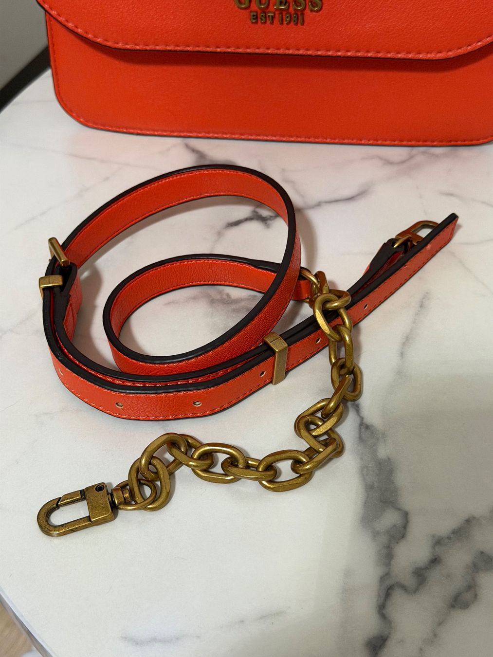 Guess Borse da donna: GUESS Handtasche, orange – Nuovo (secondo la descrizione) da Ittigen venduto da zaf_6sy9 1