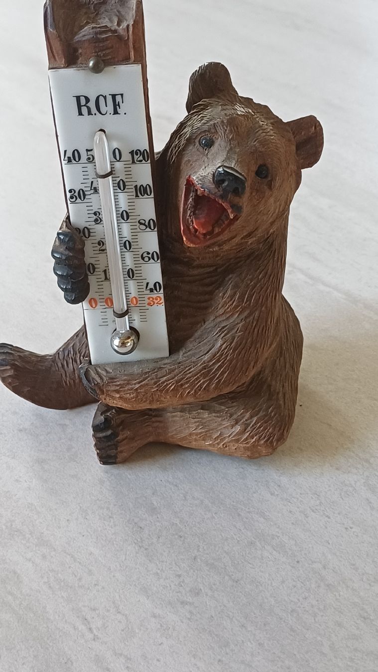 Figuren: Antiker Brienzer Bär mit Termometer  – Gebraucht aus Flawil von Pinkmalibu 6