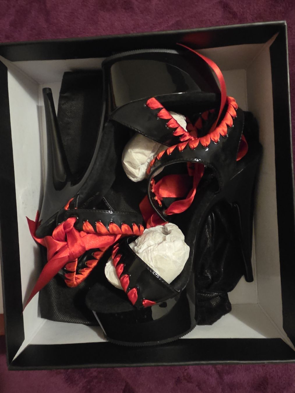 Scarpe da donna: Sandales Pleaser noir et rouge taille 37 – Nuovo (secondo la descrizione) da Corcelles-Payerne venduto da Shielddd 1
