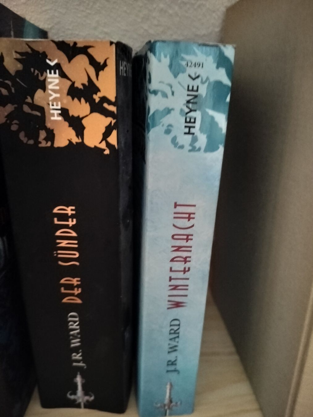 Libri: 39 Black Dagger Bücher von J.R.Ward – Usato da Dulliken venduto da Purpeline.ch 5