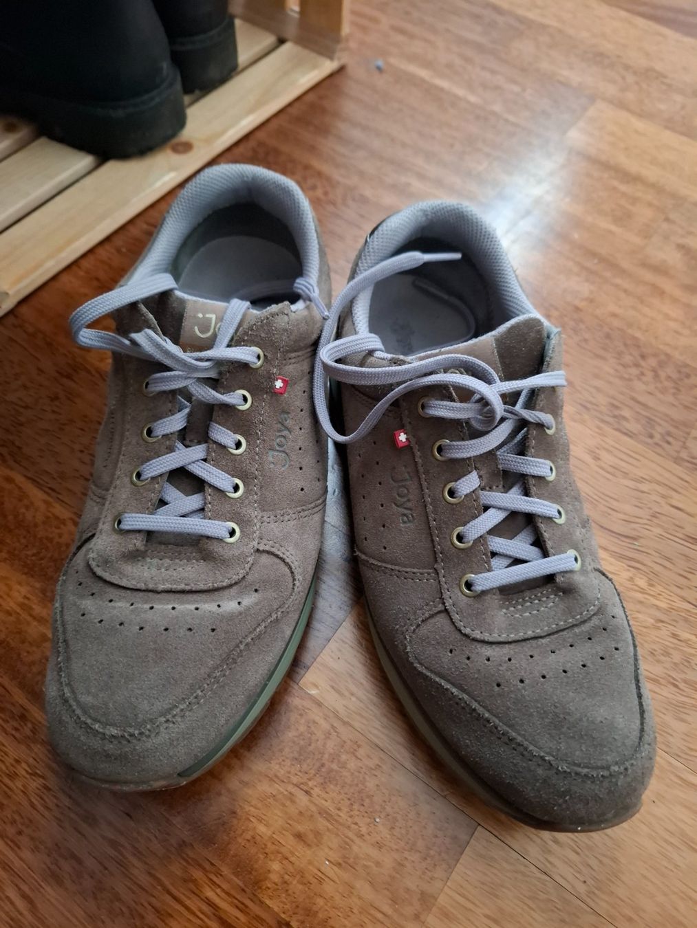 Scarpe da donna: Joya Dynamo Classic Brown Women, Grösse 39 – Usato da Sursee venduto da Migamo55