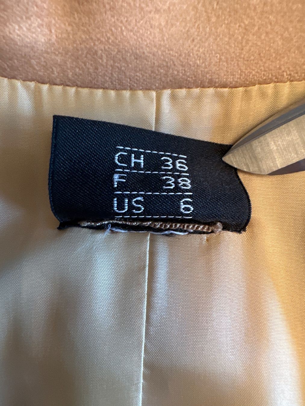 Akris Giacche: Wunderschöner AKRIS Blazer – Usato da Niederteufen venduto da nana65 4