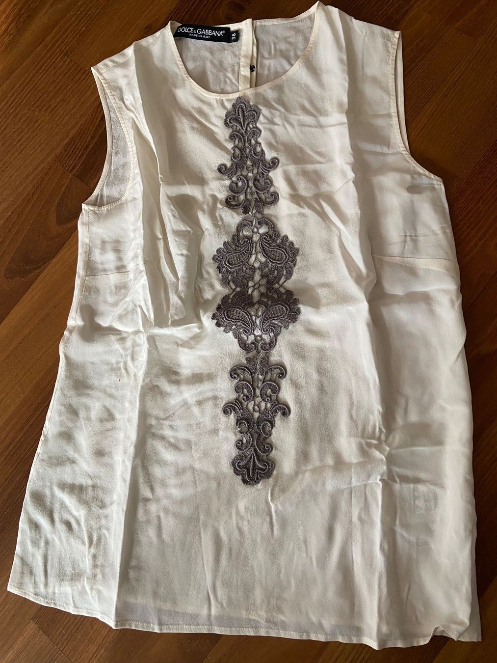 Dolce & Gabbana Top: Vintage Dolce & Gabbana Top – Usato da Unterengstringen venduto da bar_rh5f