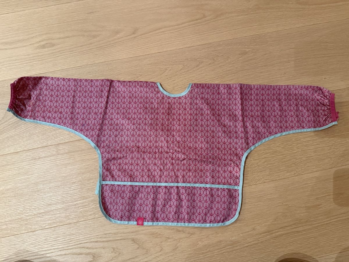 Pasti del neonato: Latz mit Ärmel – Usato da Planken venduto da tbswlch