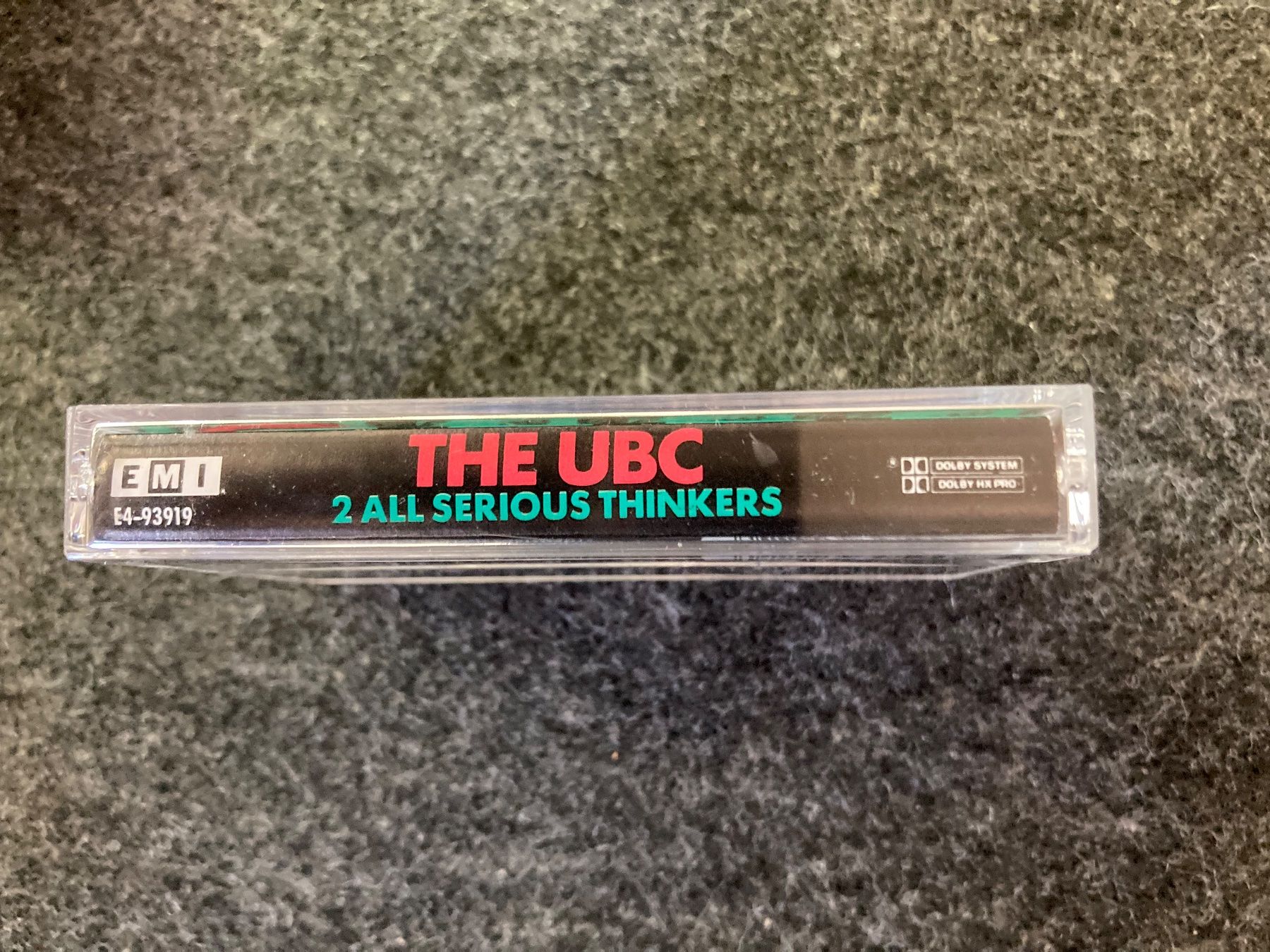 Kompaktkassetten: The UBC - 2 All Serious Thinkers (MC) – Gebraucht aus Fribourg von Karushi 1