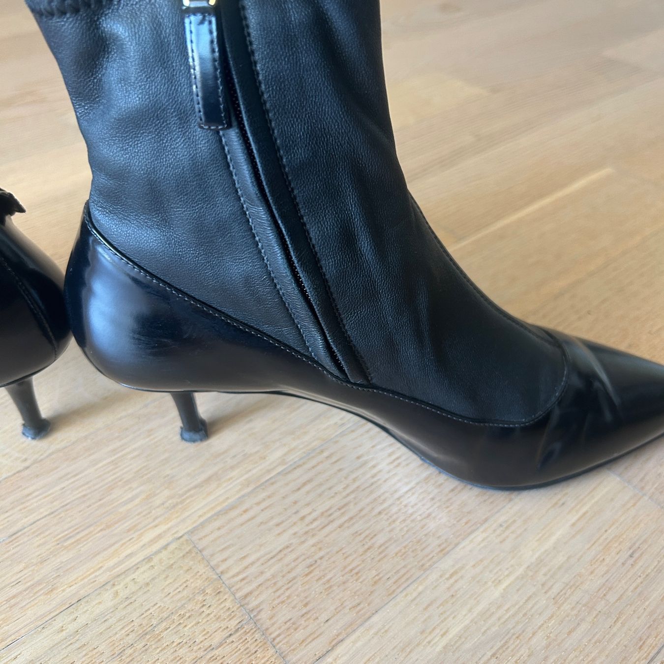 Versace Chaussures femmes: Versace Ankle Boots 37,5 – D'occasion à Schaffhausen par missclichy 3
