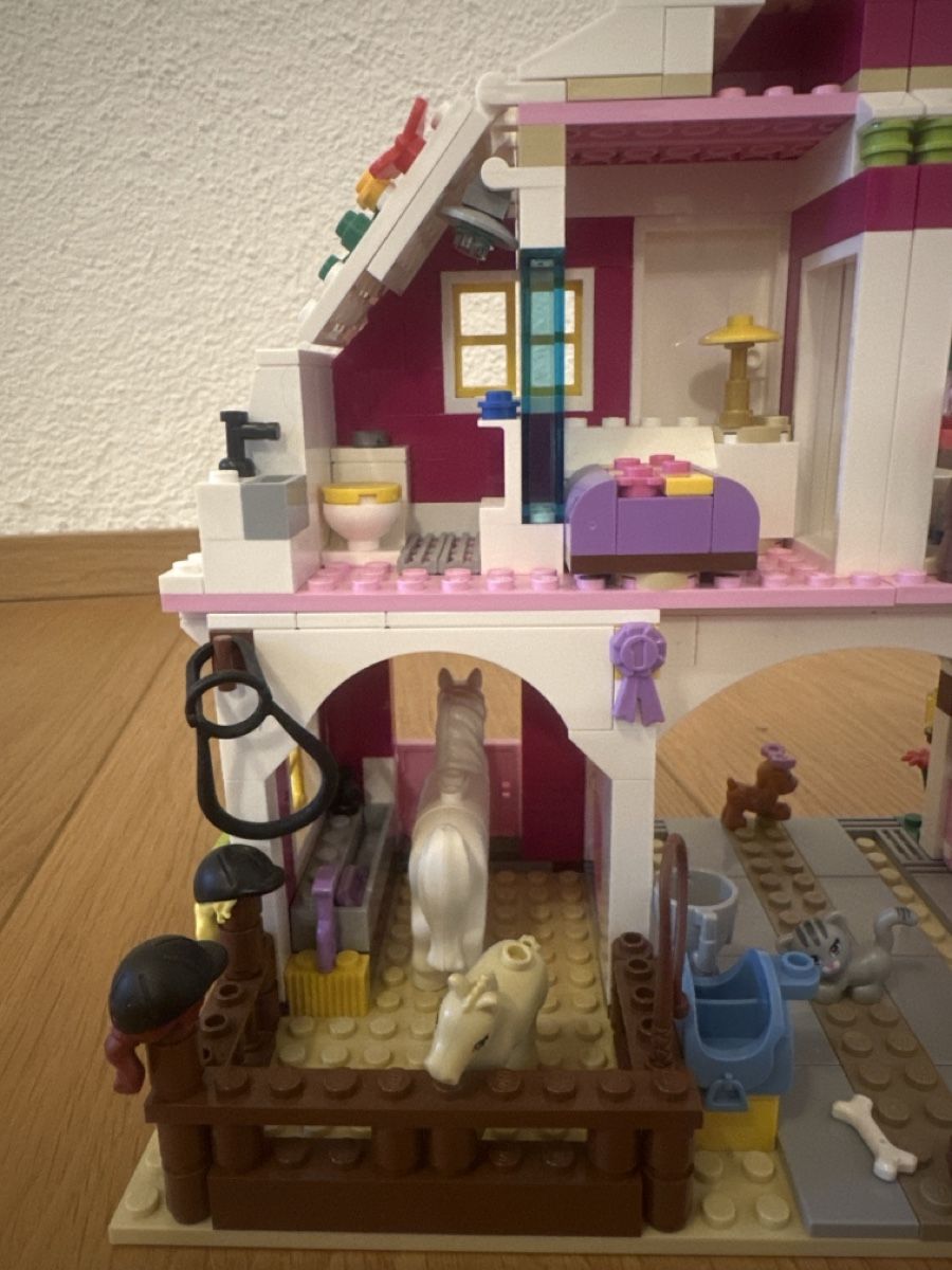 Lego Giocattoli: Lego Friends Pferdestall – Usato da Wettswil venduto da ann_cdf7 2