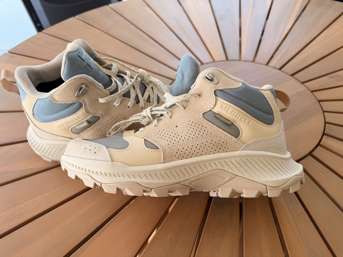 Merrell Scarpe da donna: Merrell Wanderschuhe Damen Waterproof Grösse 41 EUR – Nuovo e nell'imballaggio originale da Sennwald venduto da Sennwald28 1