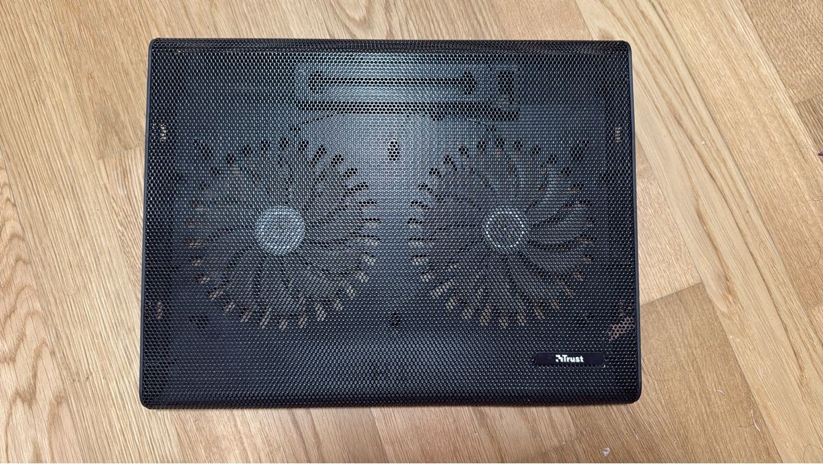 PCs: Trust Laptop Cooling Pad used – D'occasion à Glattbrugg par vis_rsz8