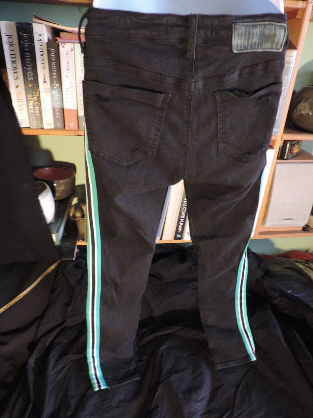 Hosen: pantalon noir stretch – Gebraucht aus Genève von Axelle333 8