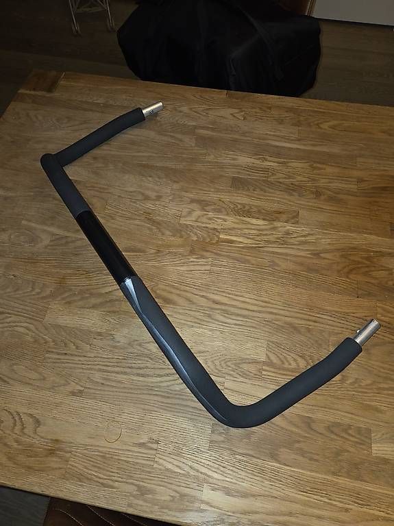 Rimorchi: Thule Chariot Double Schiebebügel – Usato da Dietlikon venduto da Ninog123 1