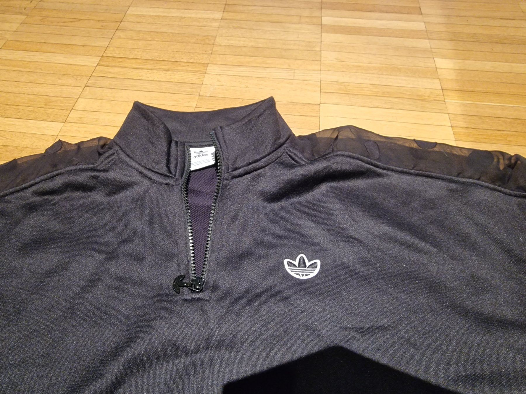 Adidas T-shirts: Adidas T-shirt – D'occasion à Laufenburg par may_r2st 2