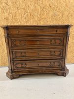 Antike Kommode, Nussbaum Massivholz (140x45x70) Top Zustand!