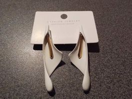 Ohrstecker Tropfen weiss/goldig