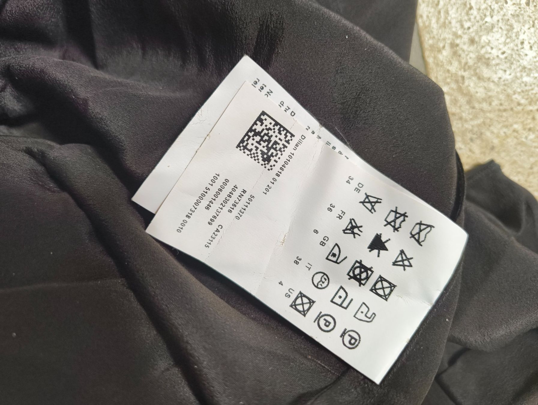 Hugo Boss Vestiti: Hugo Boss Kleid 100% Seide – Usato da Stein am Rhein venduto da DaOhana 6