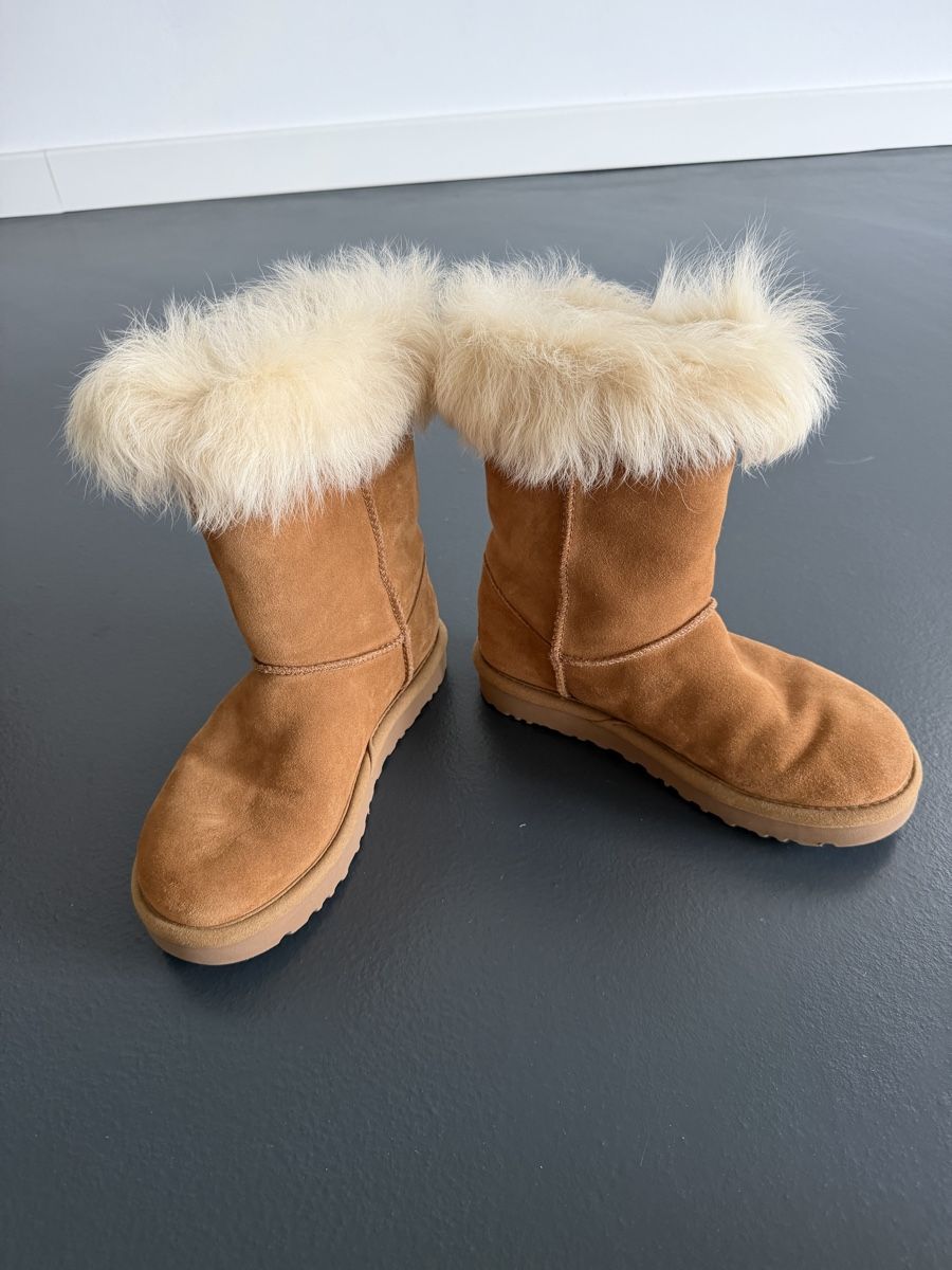 Ugg Damenschuhe: UGG Boots  braun Grösse 36 mit Fell – Gebraucht aus Killwangen von was.sharp 3