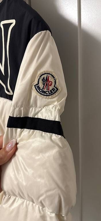 Giacche & Cappotti: Moncler Daunenjacke 10J  – Usato da Riehen venduto da IvoC02 2