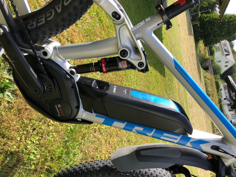 Trek powerfly deals 8 lt