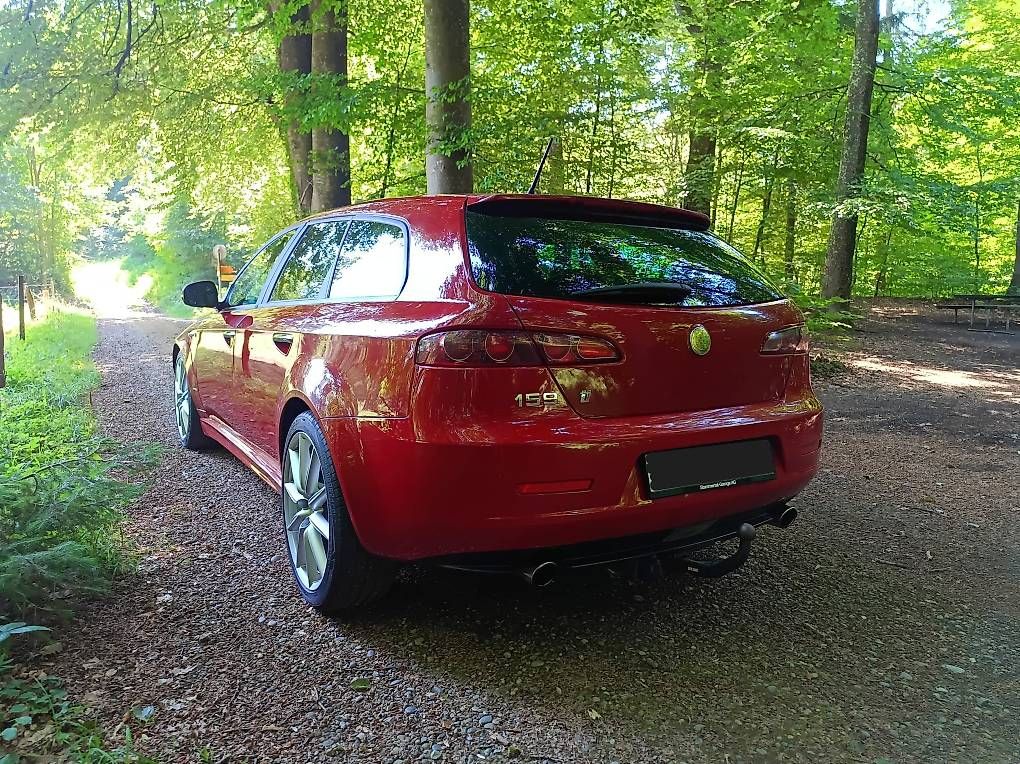 Automobili: Alfa Romeo 159 SW 2.4 JTD – Usato da Schlattingen venduto da insane99 1