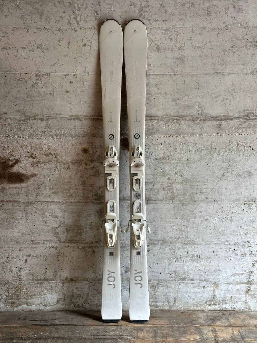 Head Sci: Head Joy Damen Ski 153CM – Usato da Emmenbrücke venduto da karkarkar