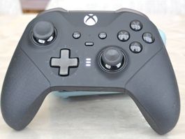 Xbox Elite Series 2/Top Zustand