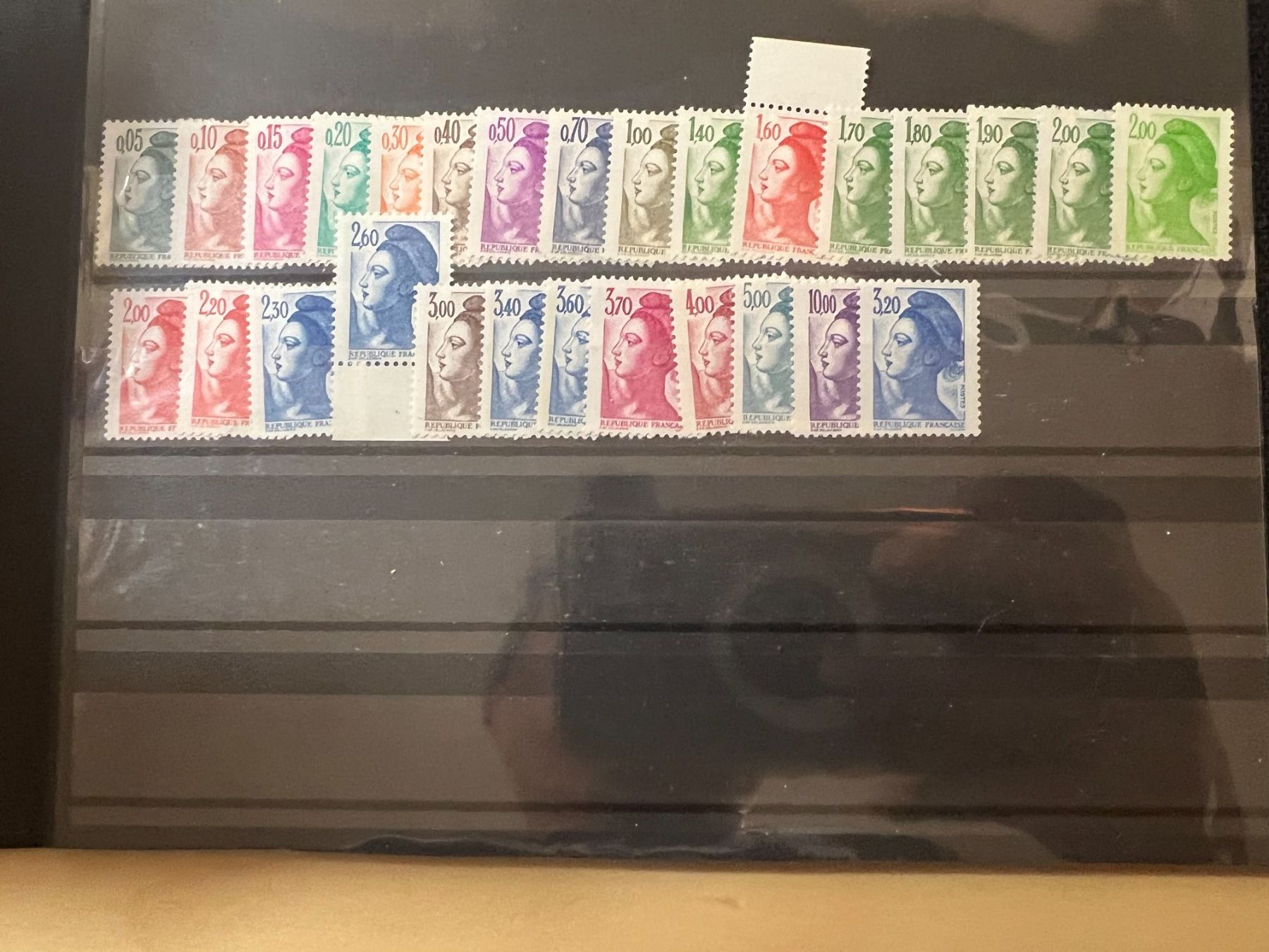 Tous les timbres: 50 Libertés de Gandon neufs** – Neuf avec emballage d'origine à Lausanne par ffhoud 2