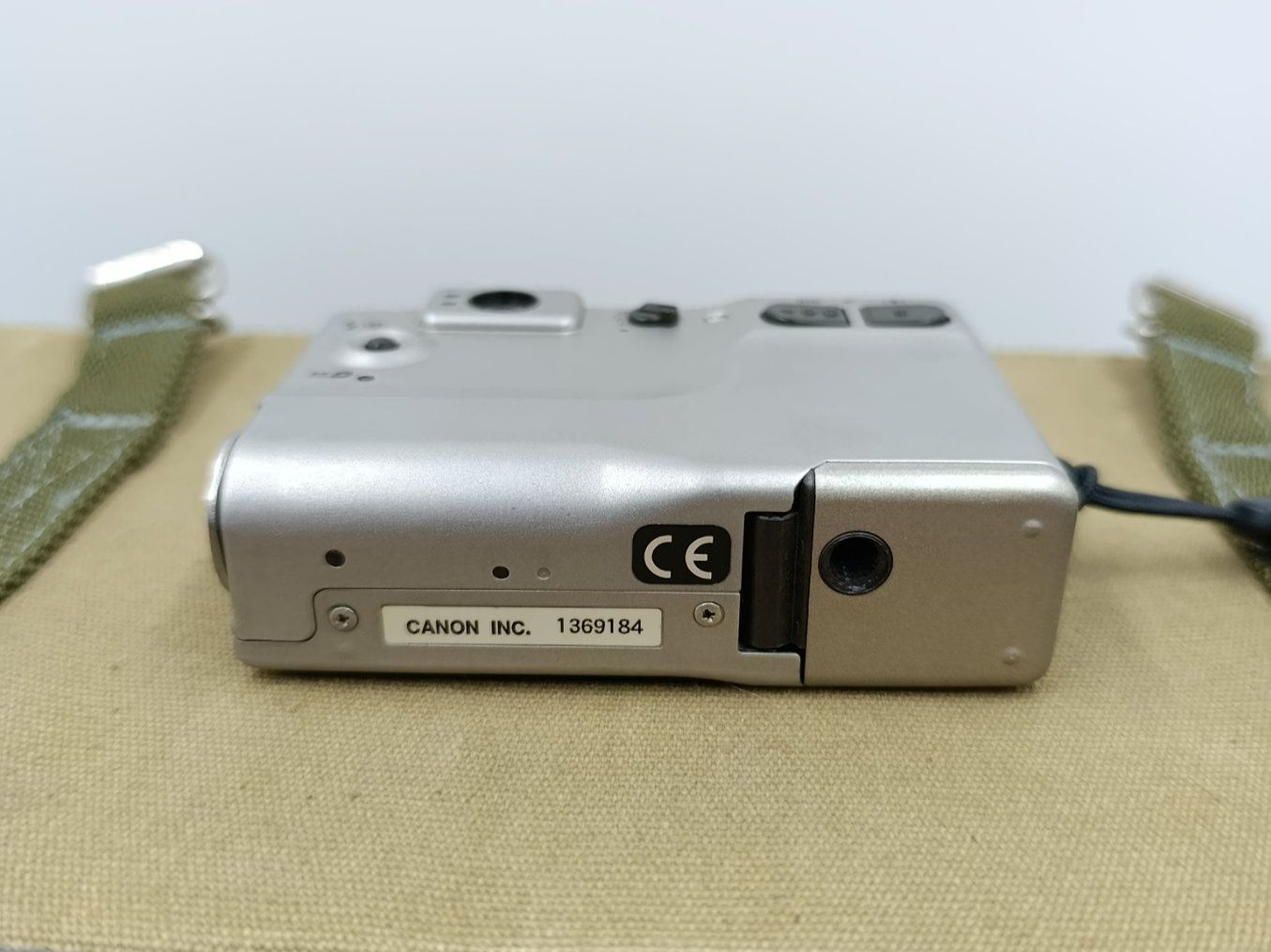 Canon Fotocamera: Canon Ixus Kompaktkamera – Usato da Wil SG venduto da Donaldus 5