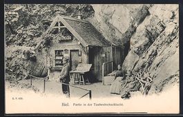 Biel, Taubenlochschlucht, Kiosk mit Ansi