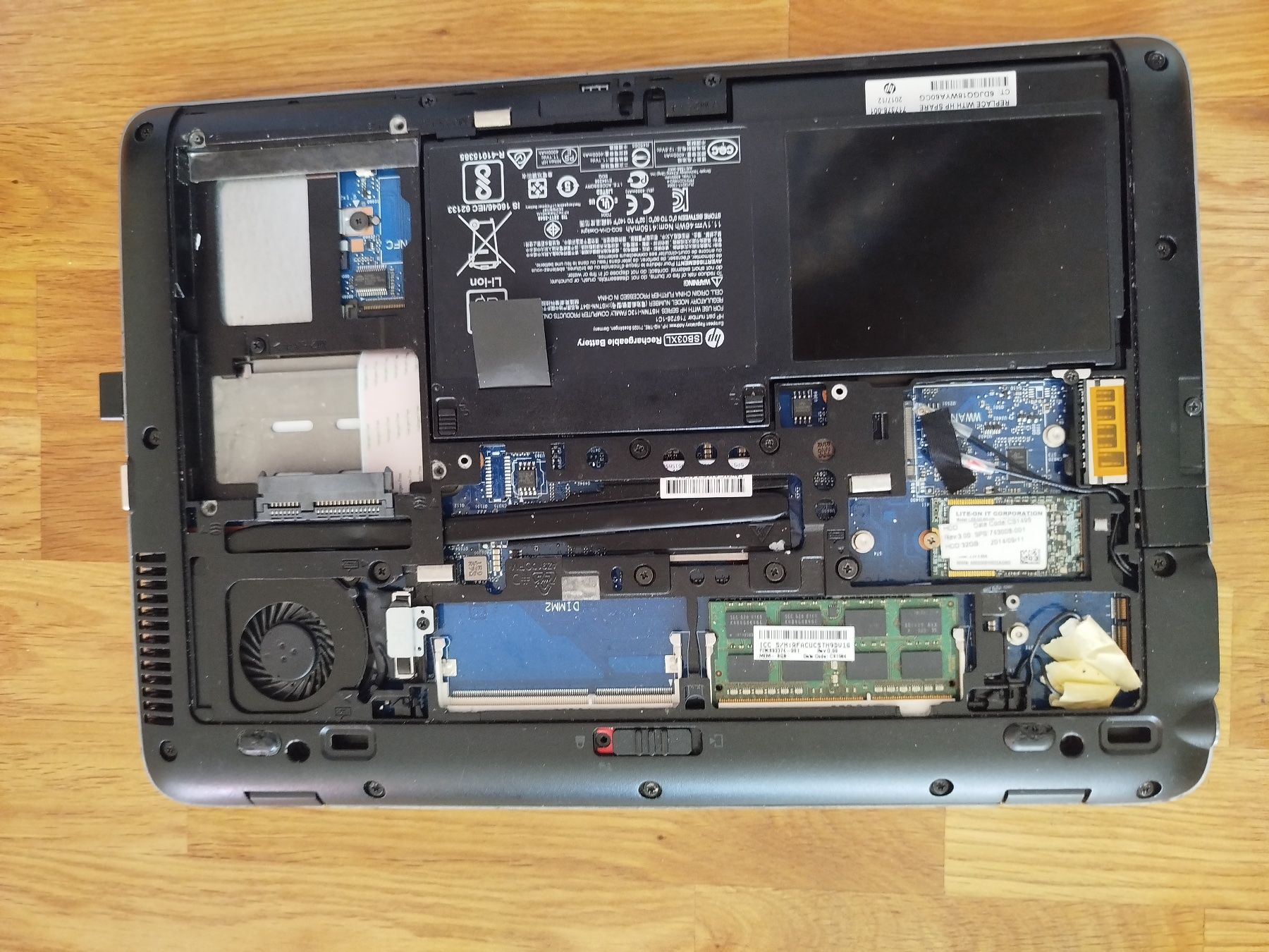 Hewlett Packard Notebooks: HP EliteBook 820 G2 DEFEKT – Gebraucht aus Rubigen von Honda750 4