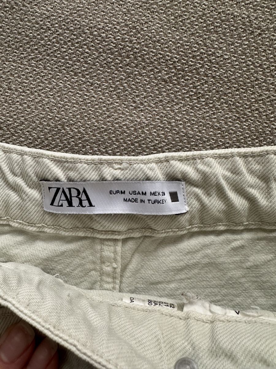 Zara Jeans: Short vert clair - Zara - taille M – Neuf (Voir description) à Lausanne par ver_cyj8 3