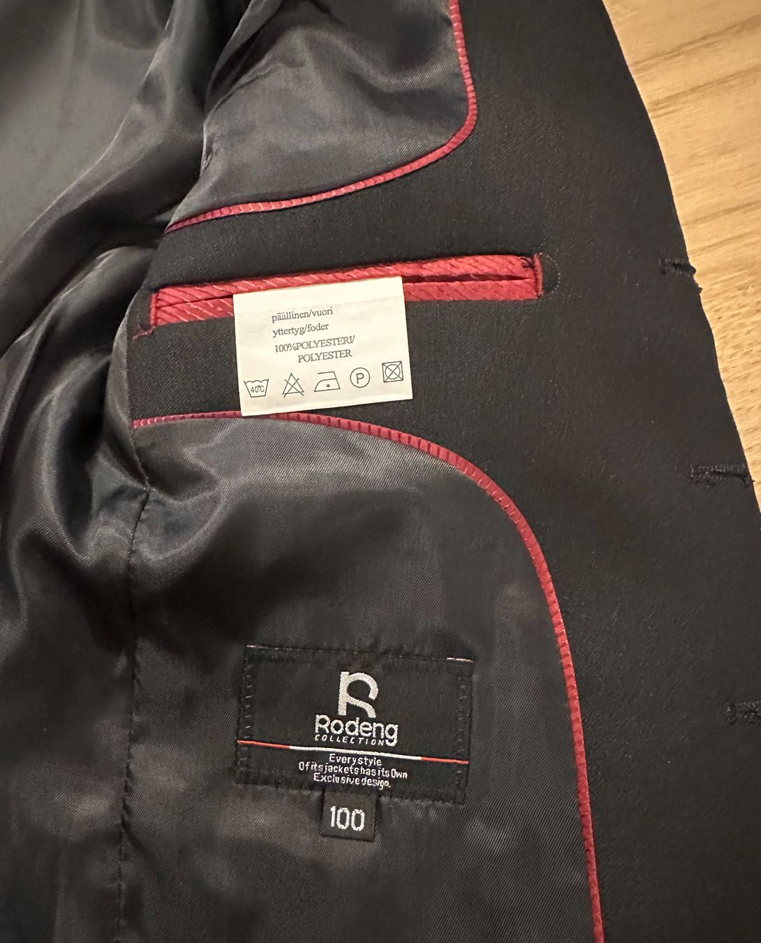 Completi: Festliche Anzugjacke Gr.100 – Usato da Zürich venduto da Bastet6 3