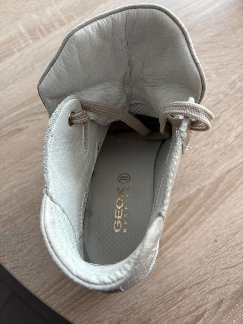 Geox Damenschuhe: Baskets compensées beige en cuir – Gebraucht aus Fully von feline01 3