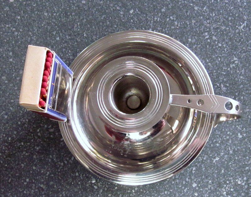 WMF Portacandele: WMF Kerzenhalter mit Streichholzhalterung Straussenmarke – Usato da Bischofszell venduto da raika 2