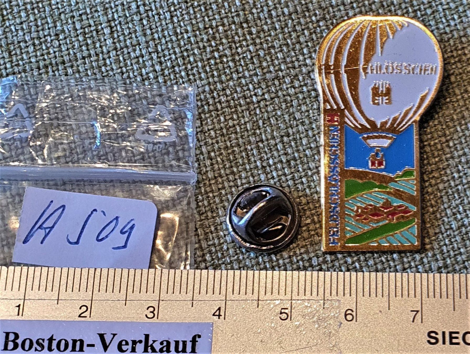 Placchette & Badge: H509 - Pin Feldschlösschen Ballon HB-BVS – Usato da Reinach BL venduto da Boston-Verkauf 3