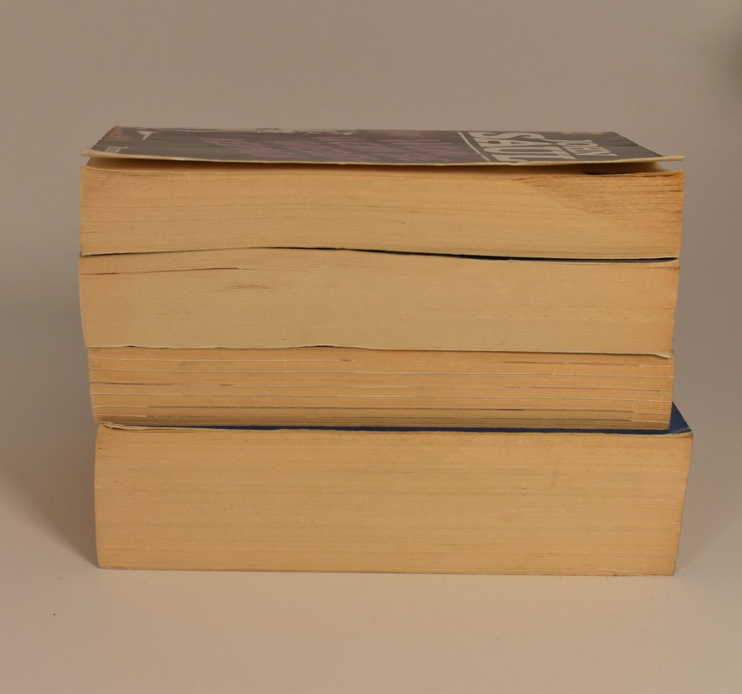 Libri: Thriller / Horror Bücher-Set 4 Bände – Usato da Azmoos venduto da greenstone13 3