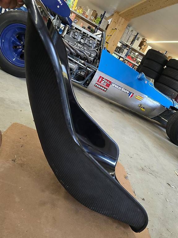 Tutti pezzi di ricambio auto: Tillett Rennsitz Carbon – Usato da Grosswangen venduto da LUNI_Classic_Cars 1