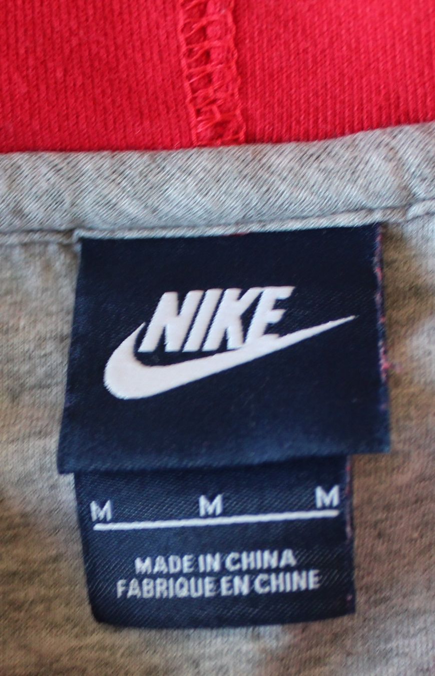 Nike Jacken: Veste zippée Nike rouge  t. M – Gebraucht aus Peseux von Gilloss 4