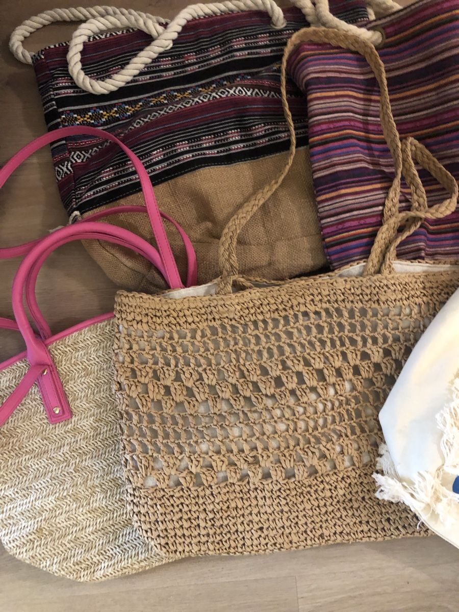 Borse da donna: Set di 4 borse estive: perfette per la spiaggia e il mare! – Usato da Uster venduto da mar_pqx5 1