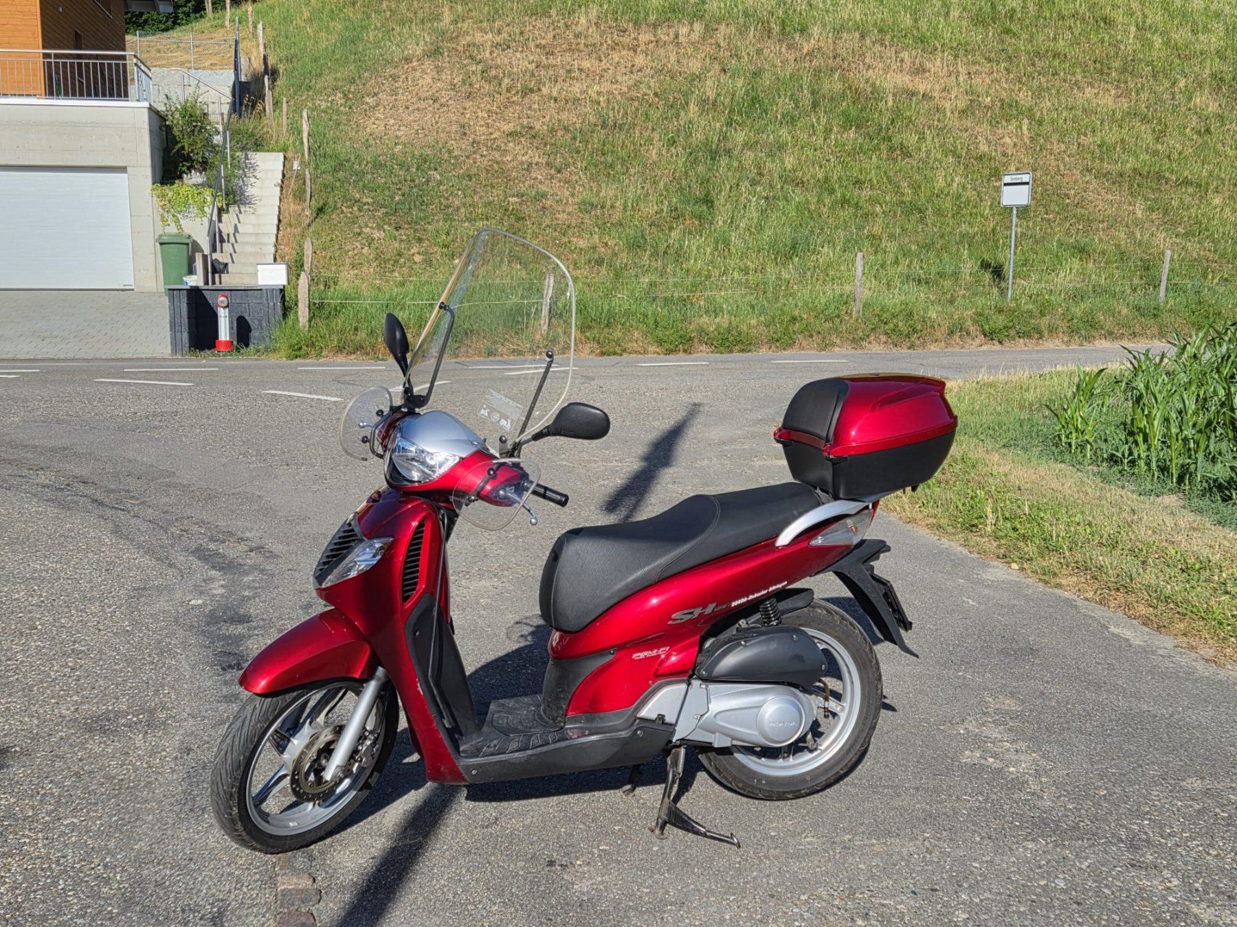 Honda Scooter: Honda SH125 – Usato da Riedtwil venduto da molerie 1