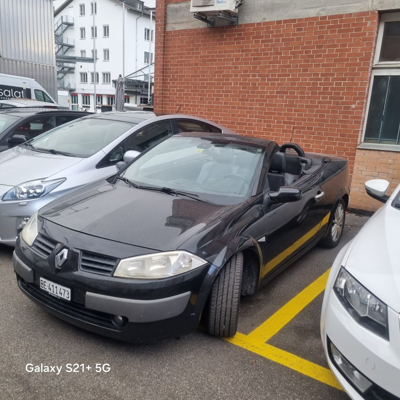 Renault Autos: Renault Mégane 16V Cabriooltwagen – D'occasion à Gasel par Samoira