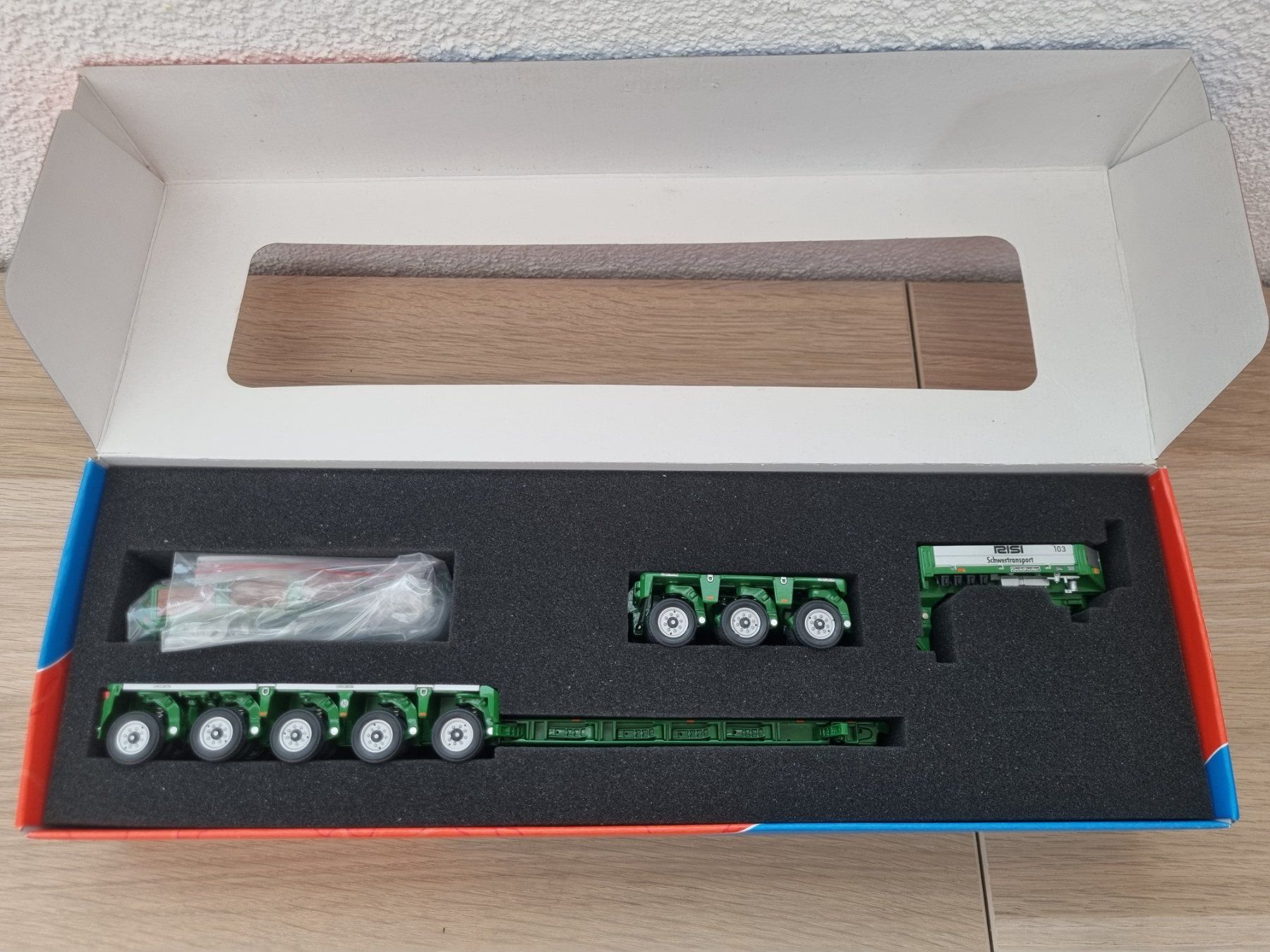 Kits de montage: Tenko Lkw – Neuf avec emballage d'origine à Dintikon par kat_fk6h 1
