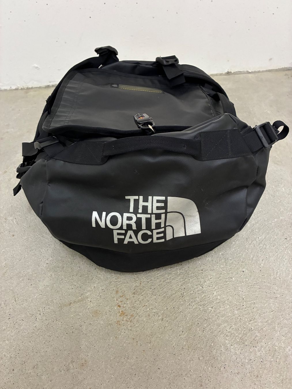 North Face Taschen: The North Face Duffel Grösse S – Gebraucht aus Zürich von martini_19 2