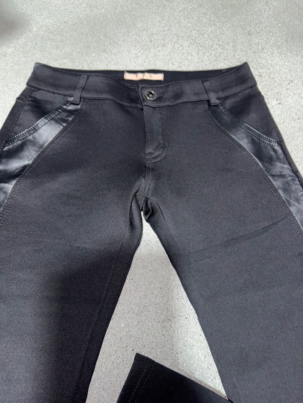 Pantaloni: Neue Hosen M – Nuovo (secondo la descrizione) da Altdorf UR venduto da Lilelo82