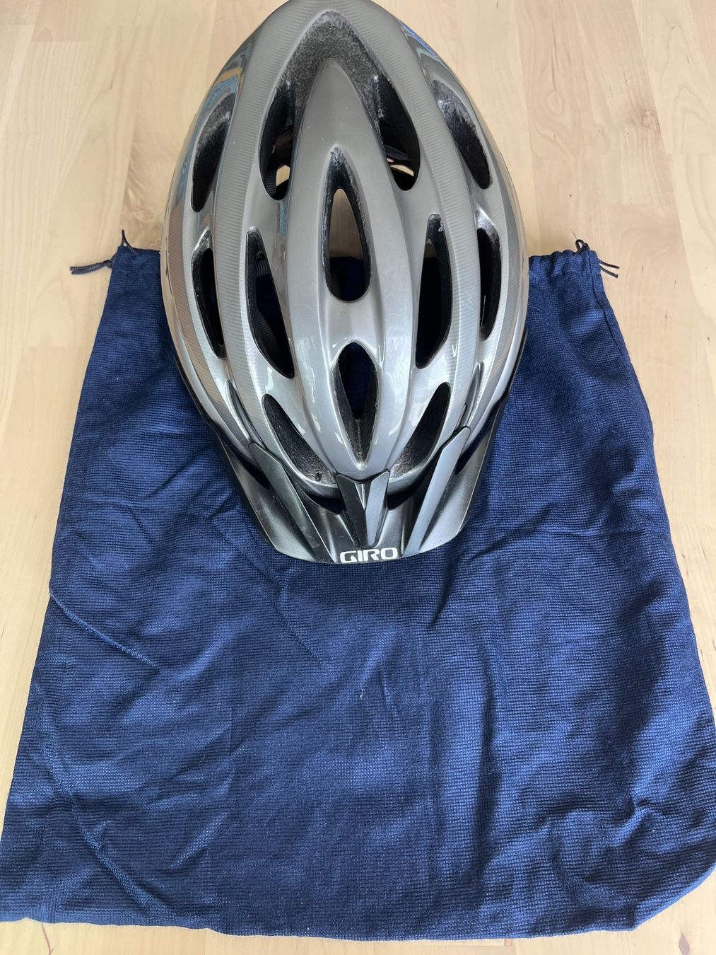 Giro Caschi: Casque vélo GIRO 54-61 – Usato da Givrins venduto da Nicolux01