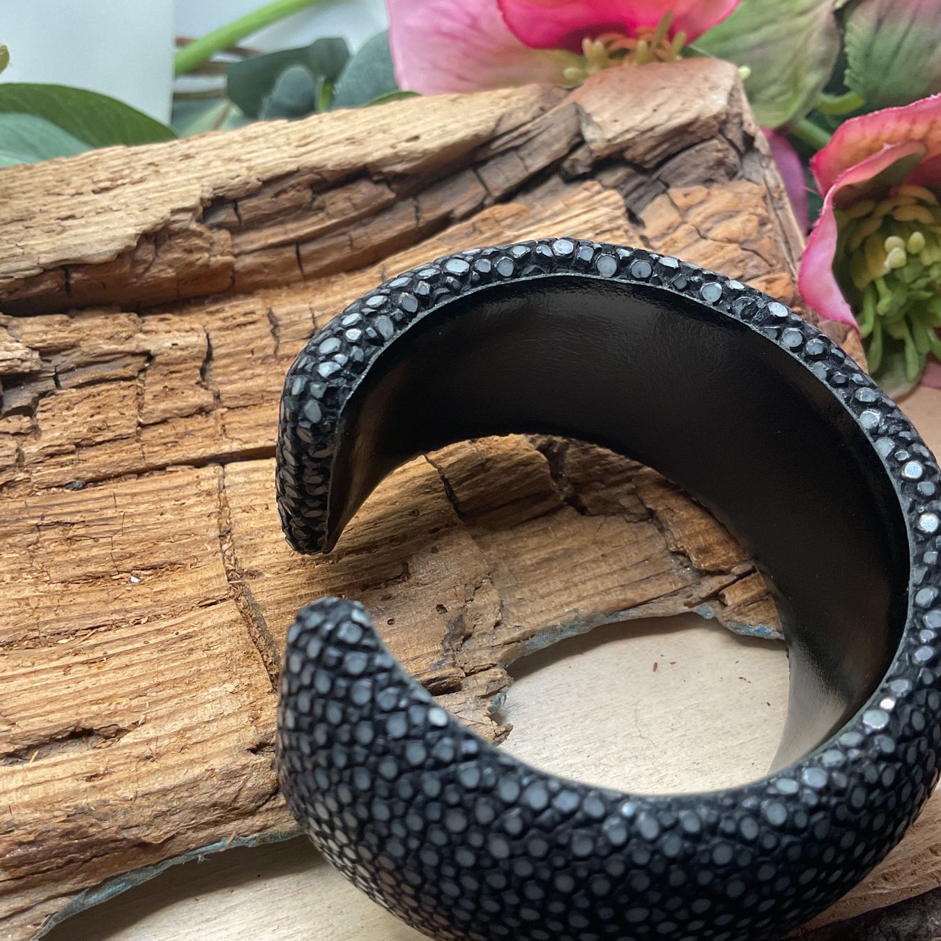 Bracciali & Braccialetti: Rochenleder Armspange, 31mm breit – Nuovo (secondo la descrizione) da Luzern venduto da S.Kern01 3