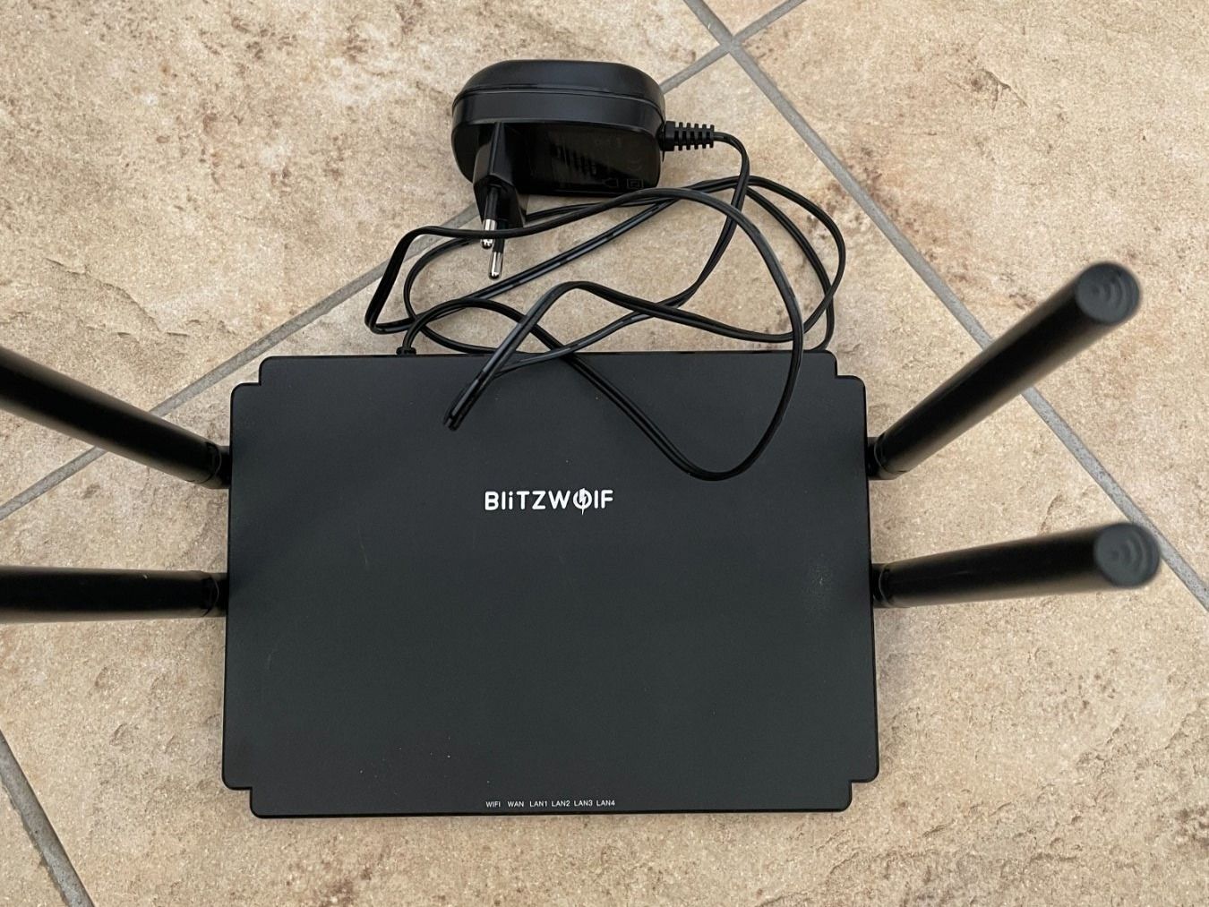 Modem & Router: BlitzWolf - Routeur Wifi – Nuovo (secondo la descrizione) da Chatel-St-Denis venduto da Yopcath