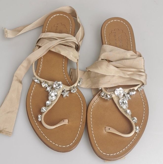 Moschino Scarpe da donna: Moschino Sandale mit Glasperlen Gr. 36 – Nuovo (secondo la descrizione) da Zürich venduto da biinsgii