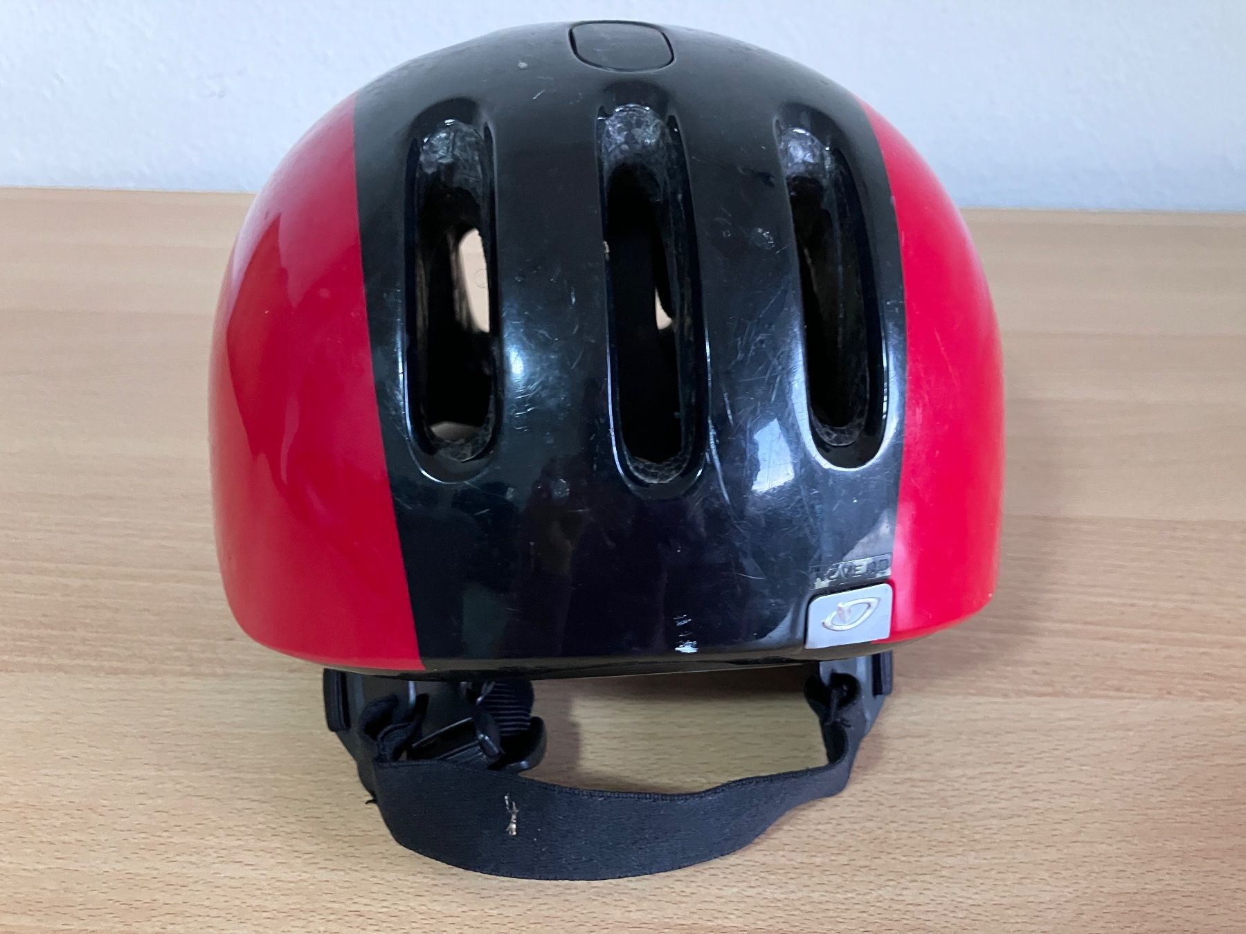 Helme: Helm Giro – Gebraucht aus Adliswil von E.A.M 1