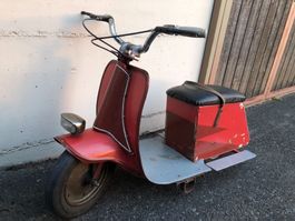 Vespa Piaggio scooter Karussell classic