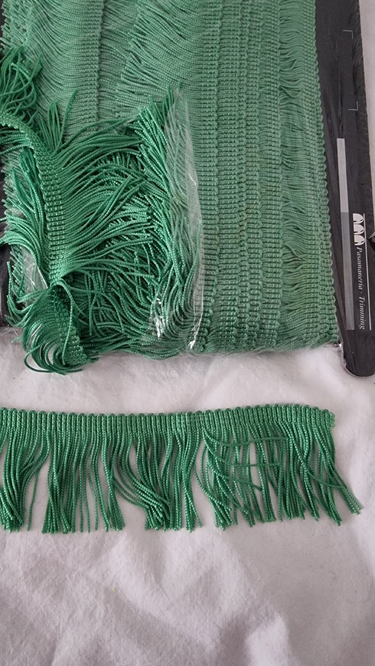 Nastri decorativi: Fransenband Deko Bordüre basteln – Nuovo e nell'imballaggio originale da Meisterschwanden venduto da TiSiBu59